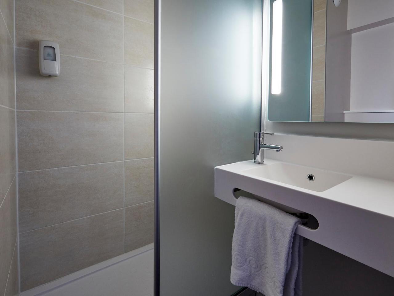 B&B HOTEL Orleans Saint-Jean de Braye Buitenkant foto
